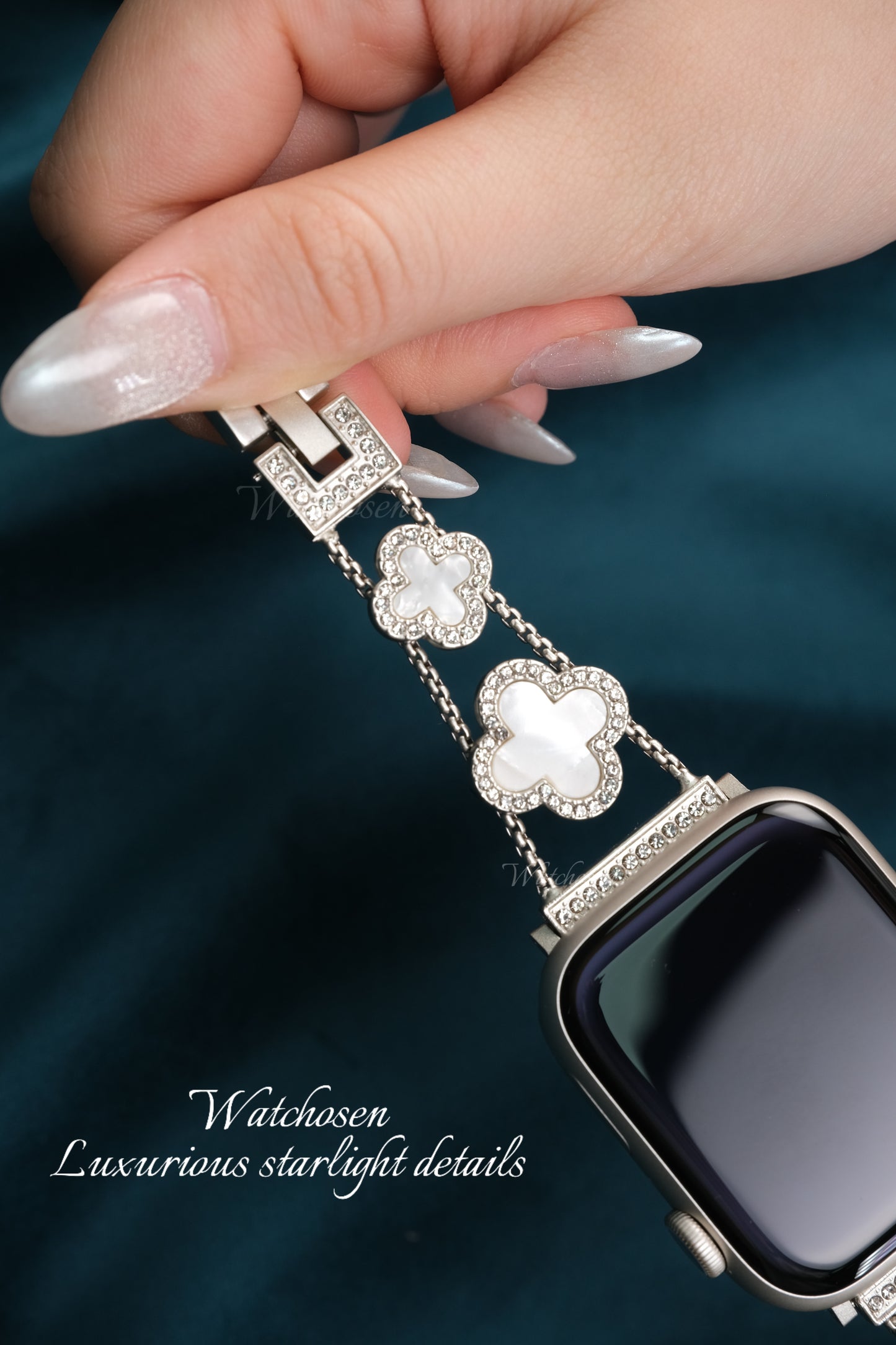 Four Leaf Clover watch band(Band Only),Fashion Watch Band Compatible with AppleWatch Ultra Series10/9/8/716/5/4/3/2/1/SE,Replacement Watch Band for Women,Adjustable length,Fashion&Refinement&Nobility,Smart Watch Accessories